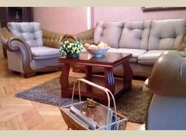 ქირავდება ბინა ვერაზე