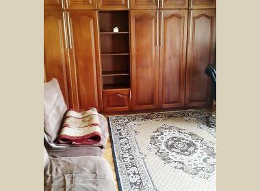 ქირავდება ბინა საბურთალოზე