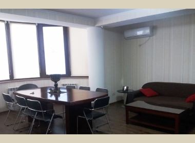 Office space for rent in Mtatsminda-Sololaki