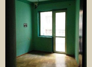 ქირავდება ბინა ვერაზე