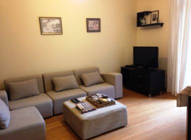 ქირავდება ბინა ვაკეში