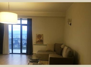 ქირავდება ბინა ვაკეში