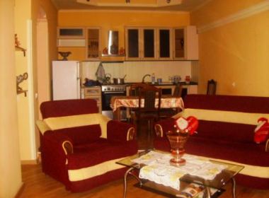 Flat for rent in Sololaki
