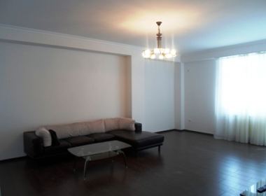 Flat for rent in Vake