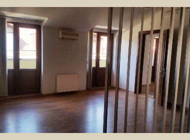 Office space for rent in Sololaki