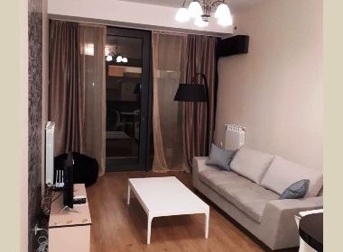 ქირავდება ბინა ვაკეში