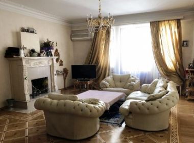 Flat for rent in Vake