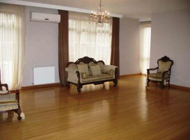 Flat for rent in Vake