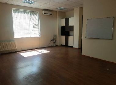 Office space for rent in Chugureti