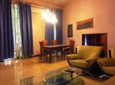 ქირავდება ბინა ვერაზე