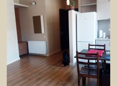 ქირავდება ბინა ვაკეში