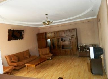 Flat for rent in Vake