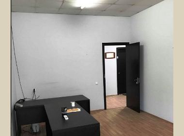 Office space for rent in Chugureti