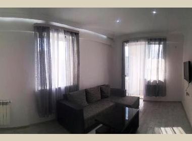 ქირავდება ბინა საბურთალოზე