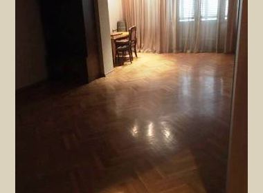 ქირავდება ბინა ვაკეში