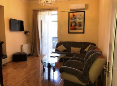 ქირავდება ბინა სოლოლაკში