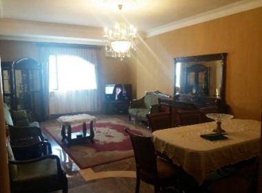 ქირავდება ბინა ვაკეში