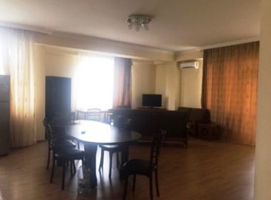 ქირავდება ბინა საბურთალოზე