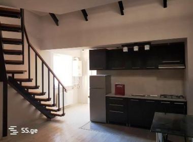 ქირავდება ბინა საბურთალოზე