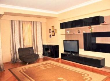 ქირავდება ბინა საბურთალოზე