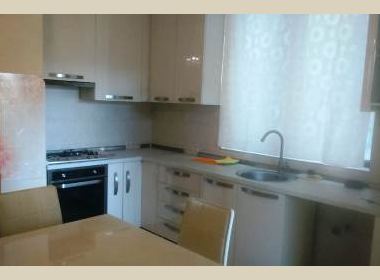 ქირავდება ბინა საბურთალოზე