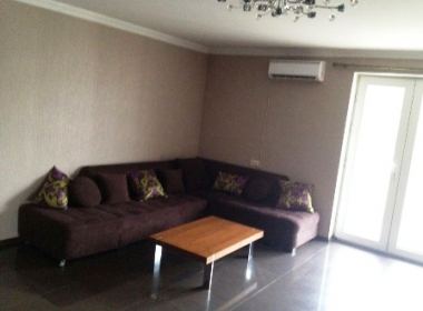 ქირავდება ბინა საბურთალოზე