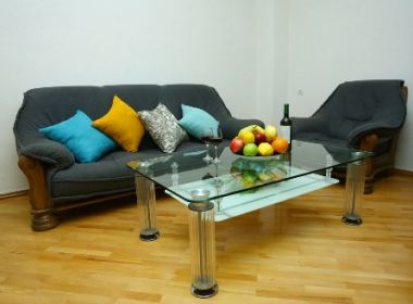 ქირავდება ბინა სოლოლაკში