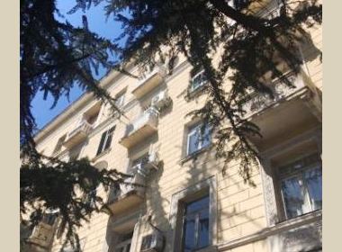 ქირავდება ბინა ვაკეში