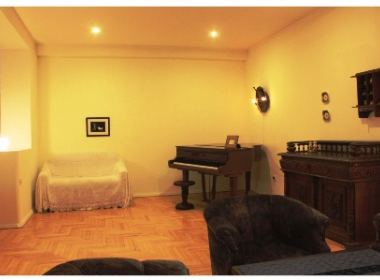 ქირავდება ბინა ვერაზე