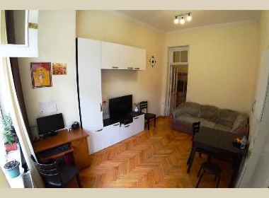 ქირავდება ბინა ვერაზე