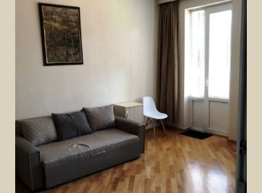 ქირავდება ბინა საბურთალოზე