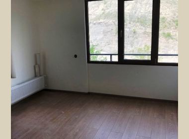 იყიდება ბინა ვაკეში