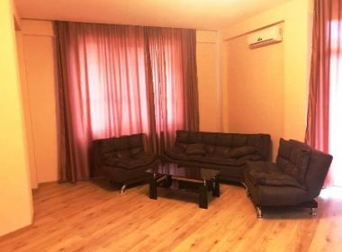 ქირავდება ბინა საბურთალოზე