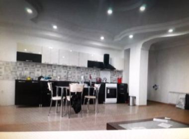 ქირავდება ბინა დირმის მასივში