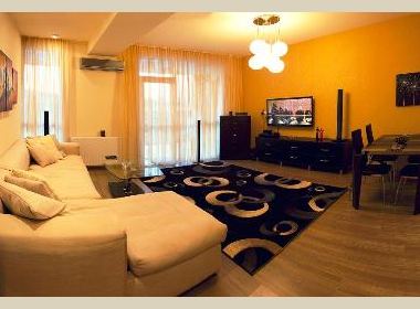 ქირავდება ბინა ვაკეში