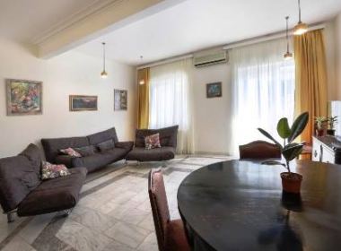 Flat for rent in Chugureti