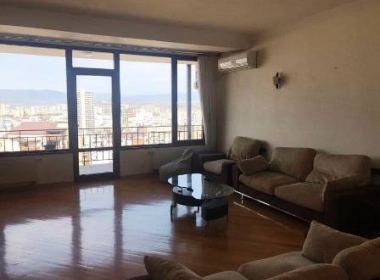 Flat for rent in Vake