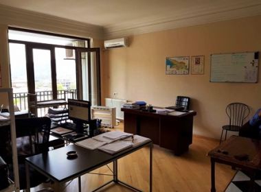 Office space for rent in Isani