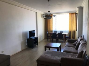 Flat for rent in Vake