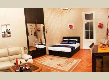 იყიდება ბინა მთაწმინდა-სოლოლაკში