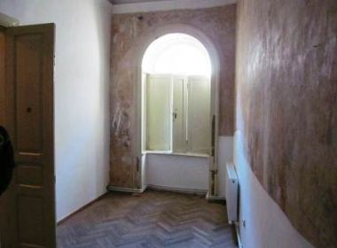 ქირავდება საოფისე ფართი სოლოლაკში