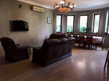 Flat for rent in Vake