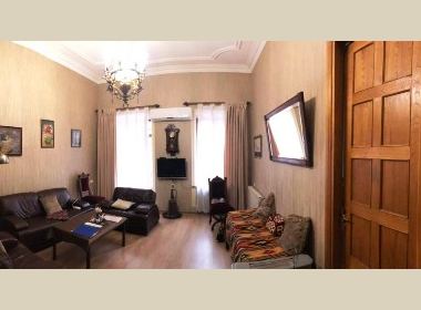 ქირავდება საოფისე ფართი სოლოლაკში