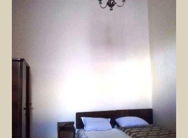 ქირავდება ბინა საბურთალოზე