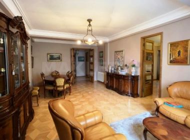 ქირავდება ბინა ვერაზე