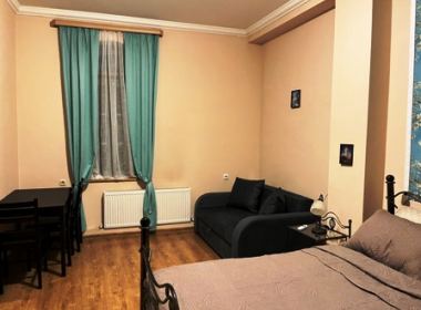 Flat for rent in Sololaki