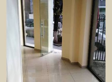 Commercial space for rent in Chugureti