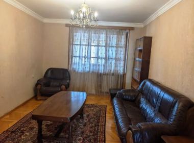 ქირავდება ბინა ვაკეში