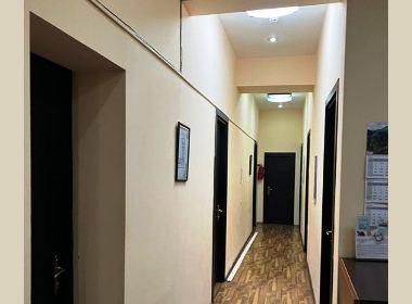 ქირავდება საოფისე ფართი სოლოლაკში