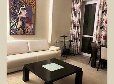 ქირავდება ბინა ვაკეში